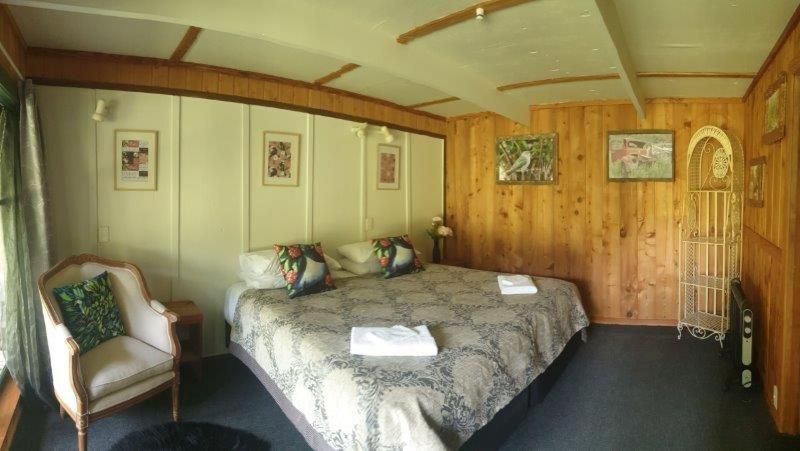 Blackfern Lodge Waimiha ภายนอก รูปภาพ